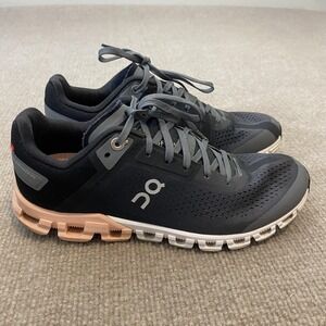 On Running Shoes Womens Size 6 Black CloudTec Cushioned Mesh Low Top Sneakers